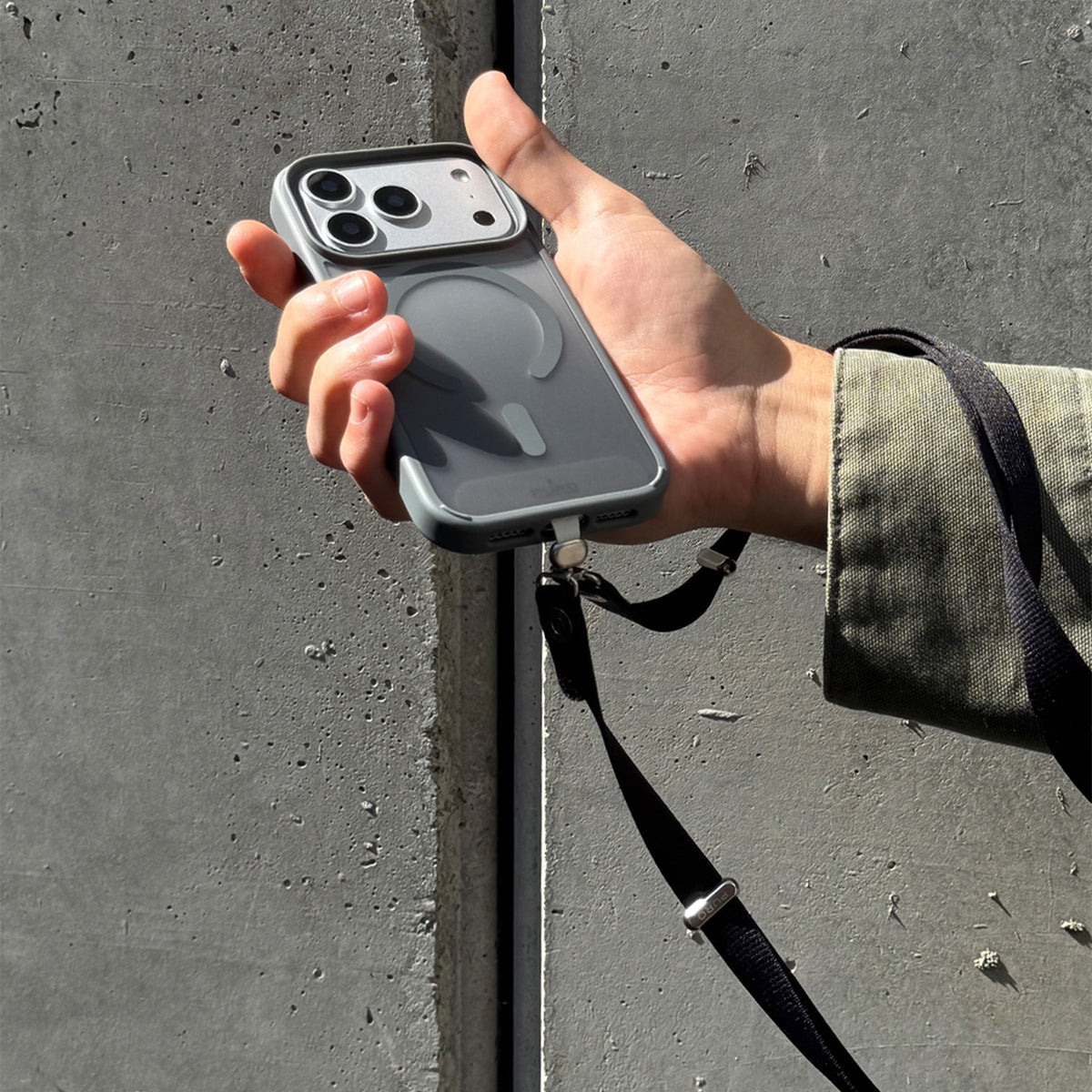 Laccetto strap a tracolla per smartphone “Move Lace”