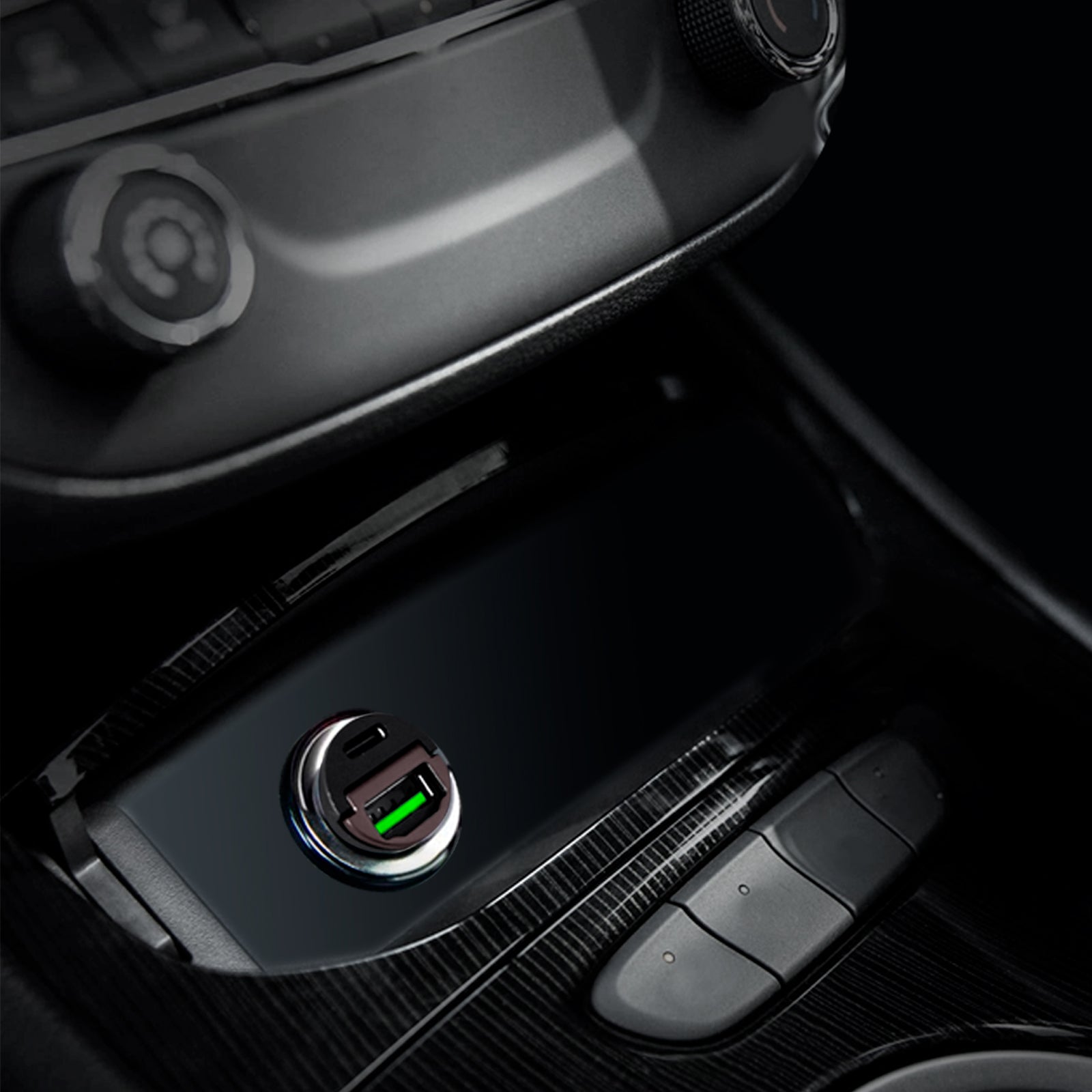 Mini Car Charger "Bullet" USB-C and USB-A Fast Charging and Power Delivery 30W