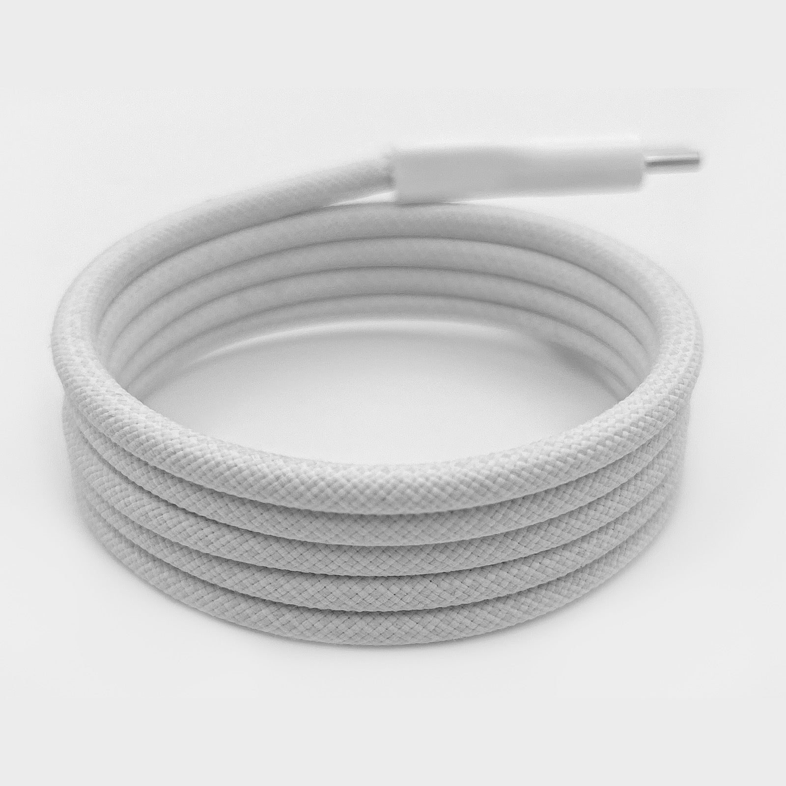 USB-C to USB-C Magnetic Retractable Cable, 1m