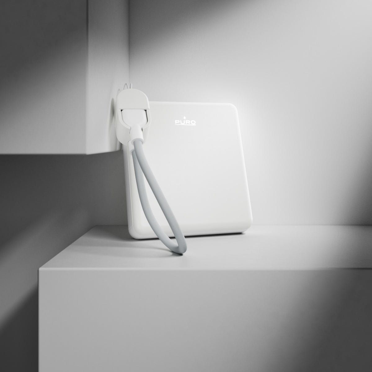 “Power Cube 5” 5,000mAh power bank with USB-C port and removable cable