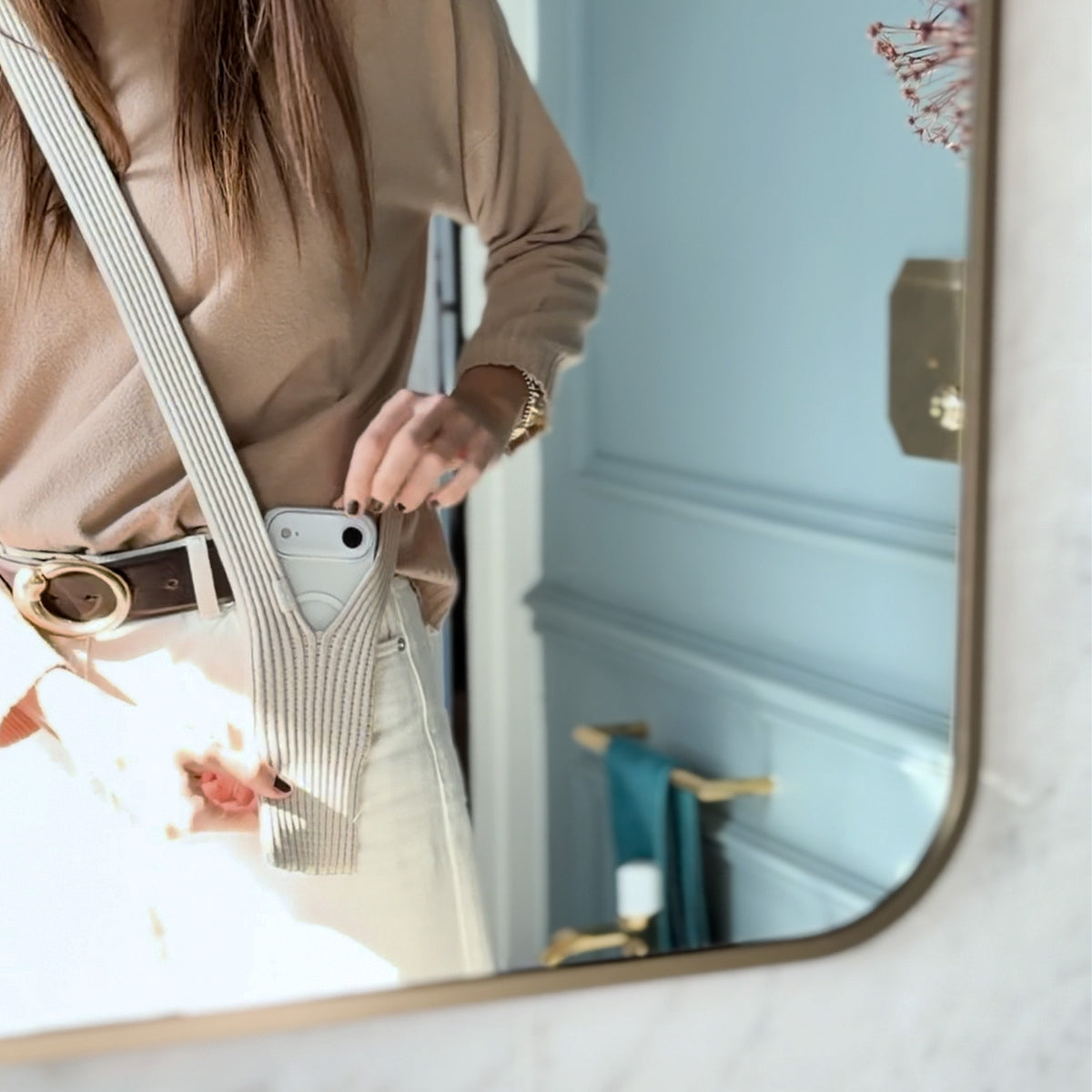 Universal Crossbody Phone Pocket