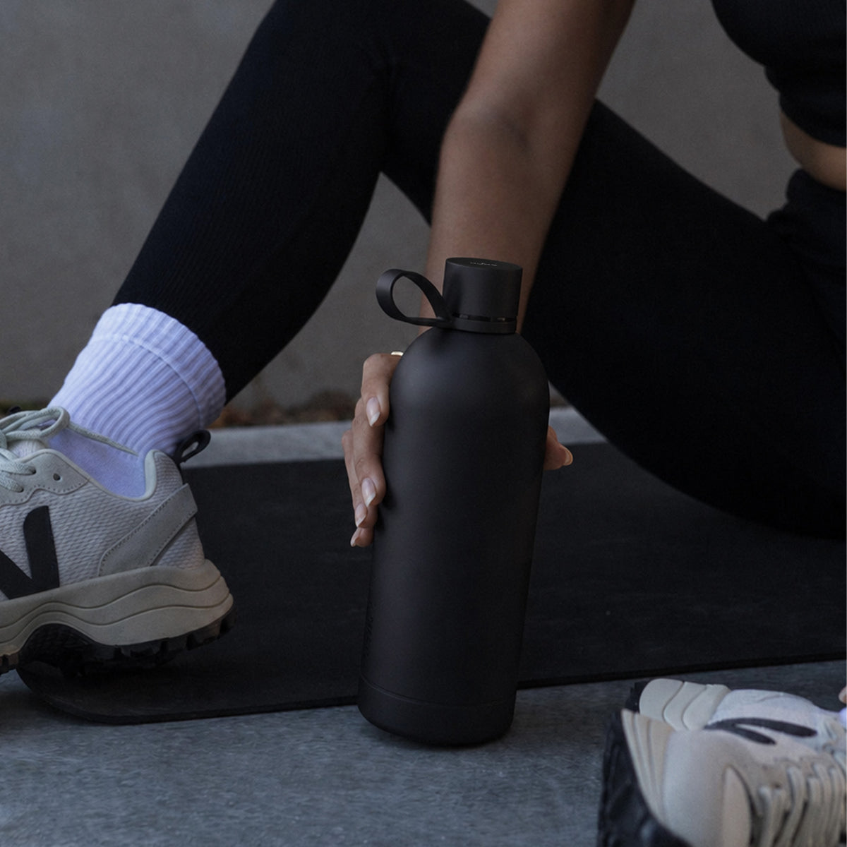 “Hydro 7” airtight, insulated water bottle, 750ml, stainless steel, soft-touch finish
